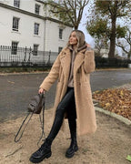 Cora™ | Abrigo largo de borreguito oversize
