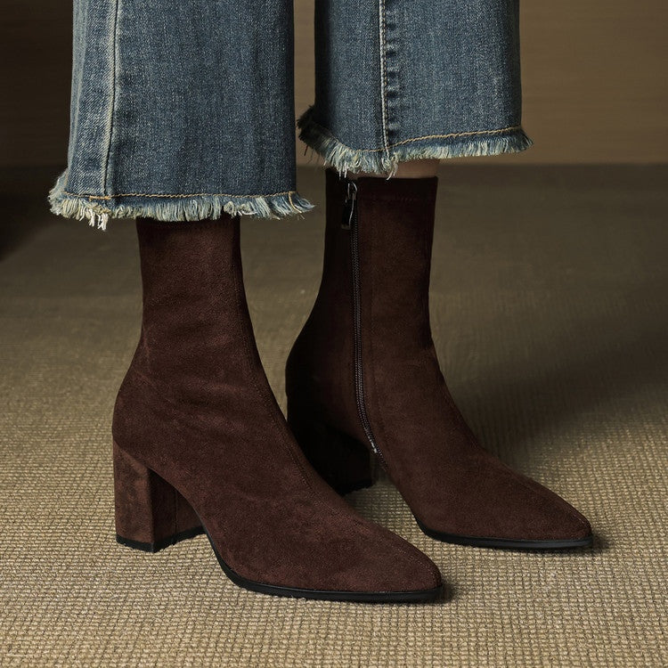 Fiona™ | Botines de ante con tacón ancho y cremallera lateral