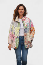 Olivia™ | Chaqueta acolchada de entretiempo con patchwork floral