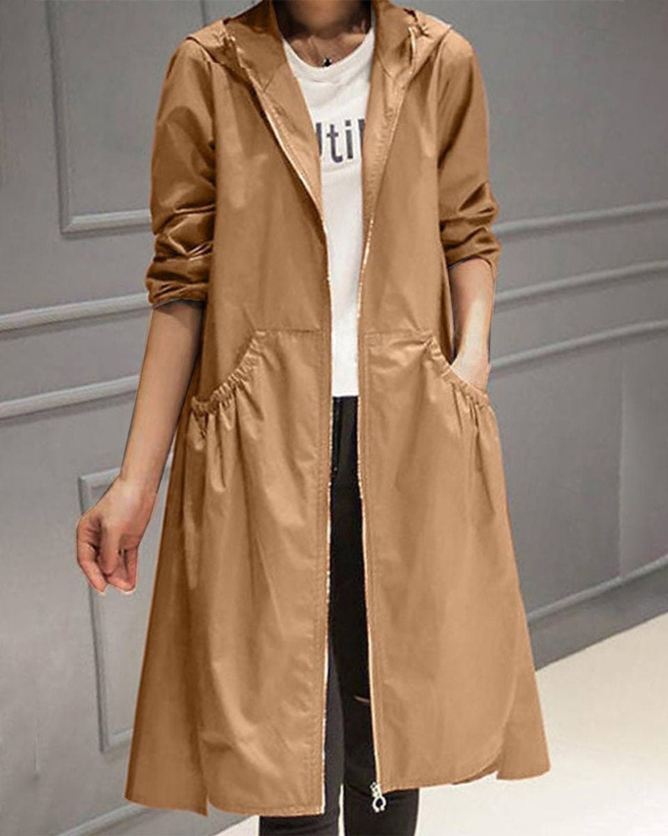 Leah™ | Parka larga impermeable con capucha y cintura fruncida