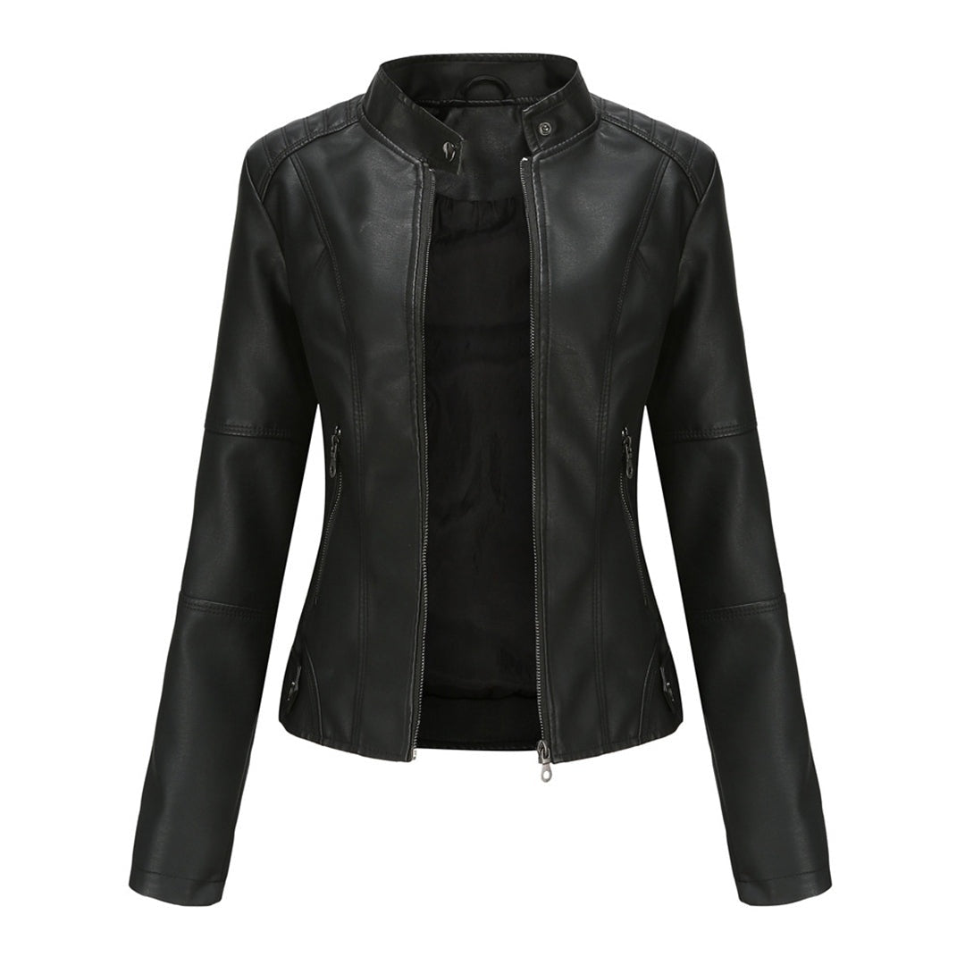 Adriana™ | Chaqueta motera efecto piel con cuello mao y cremallera