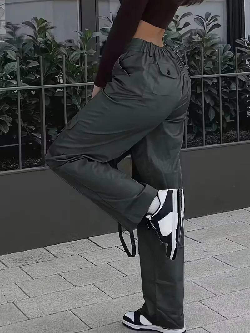 Elise™ | Pantalón cargo de polipiel de tiro alto