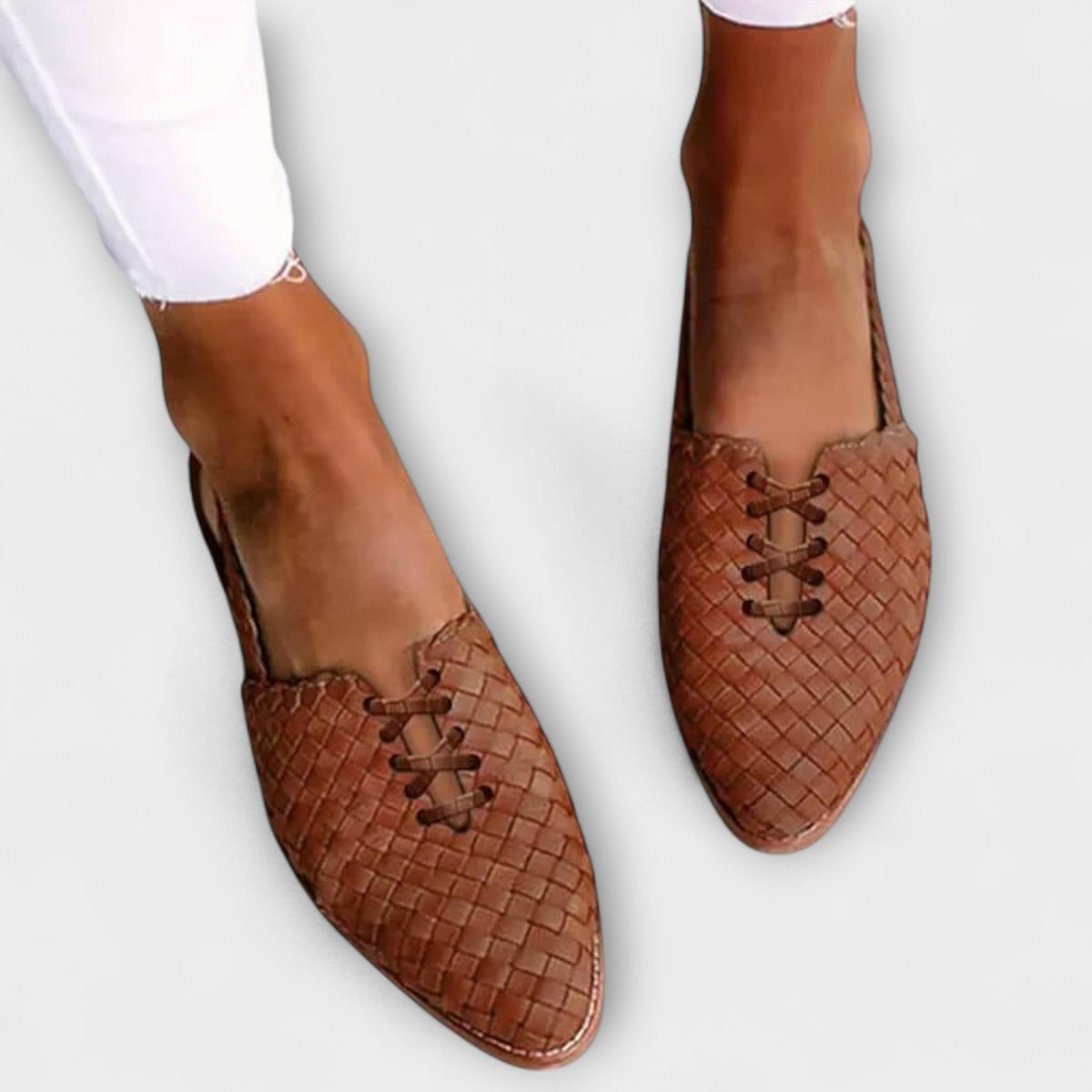 Maya™ | Mocasines planos trenzados de punta fina