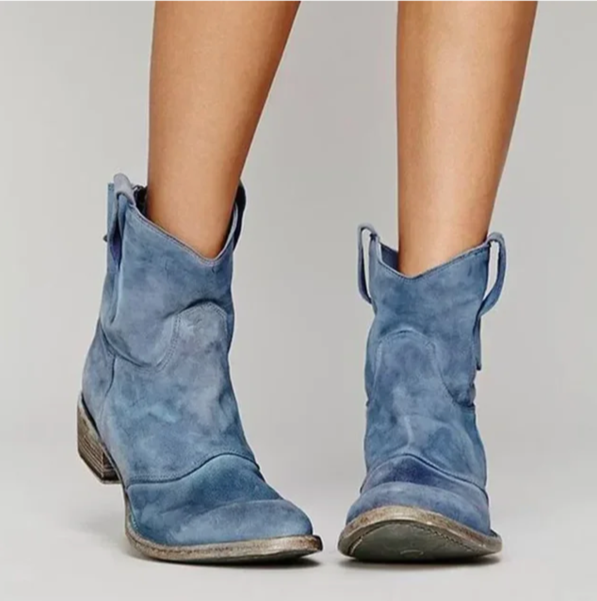 Delilah™ | Botas camperas de ante de caña corta