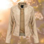 Thea™ | Chaqueta motera slim fit de polipiel con cuello mao