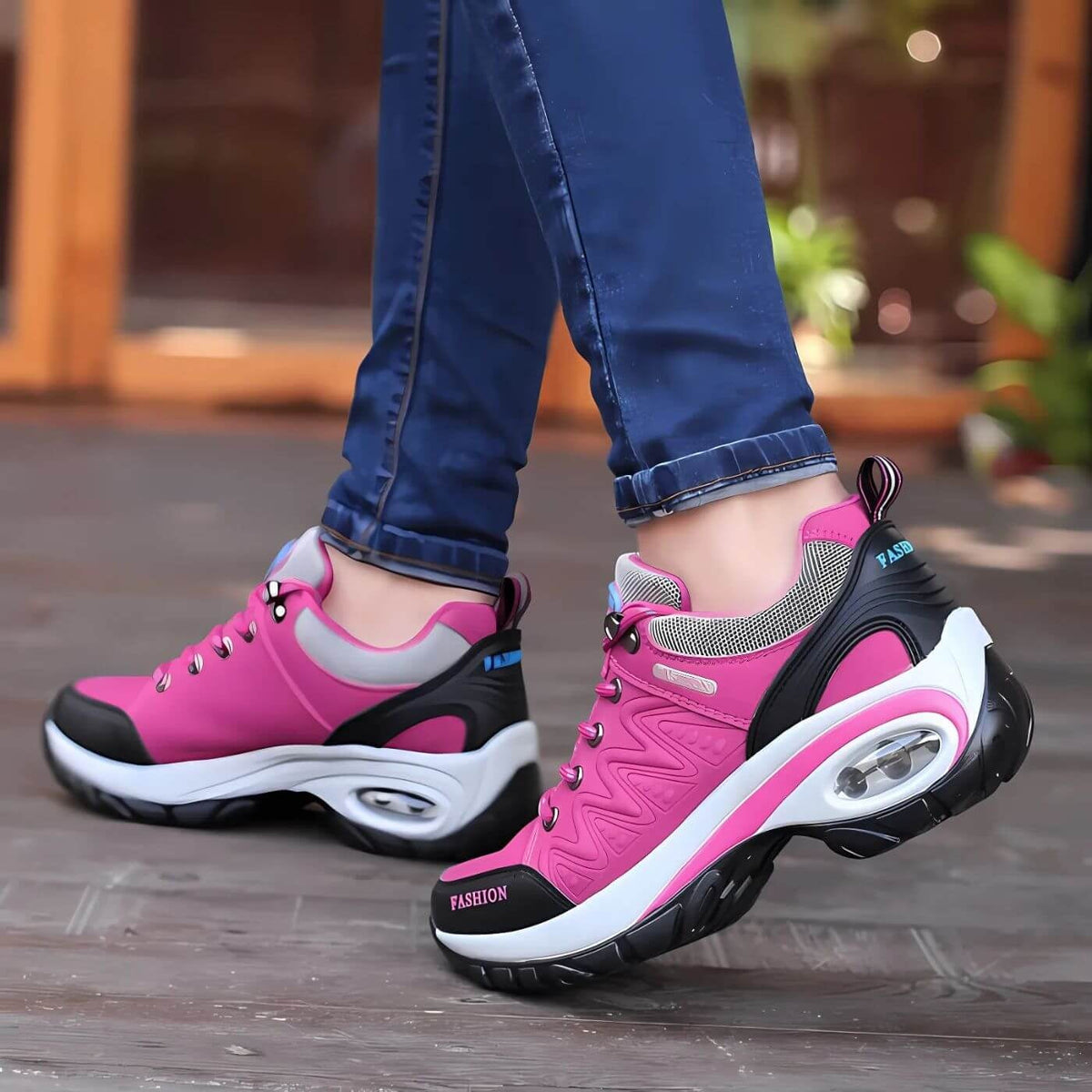 Shelby™ | Zapatillas de trekking con suela gruesa y cordones