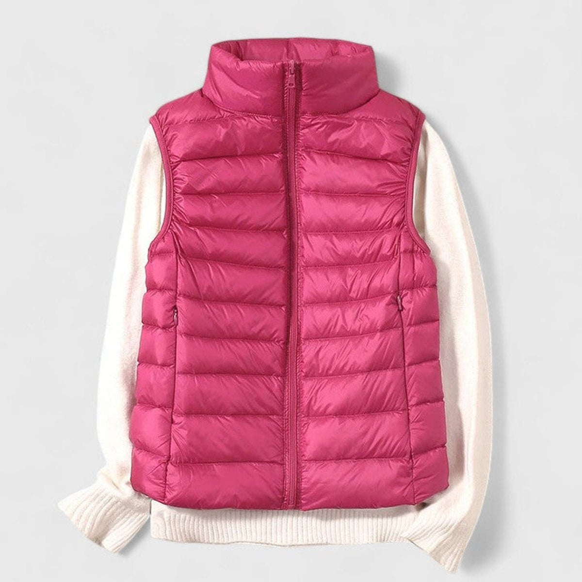 Cecilia™ | Chaleco acolchado ligero con cuello alto y cremallera