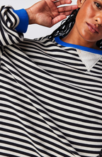 Adeline™ | Sudadera oversize de rayas con cuello redondo