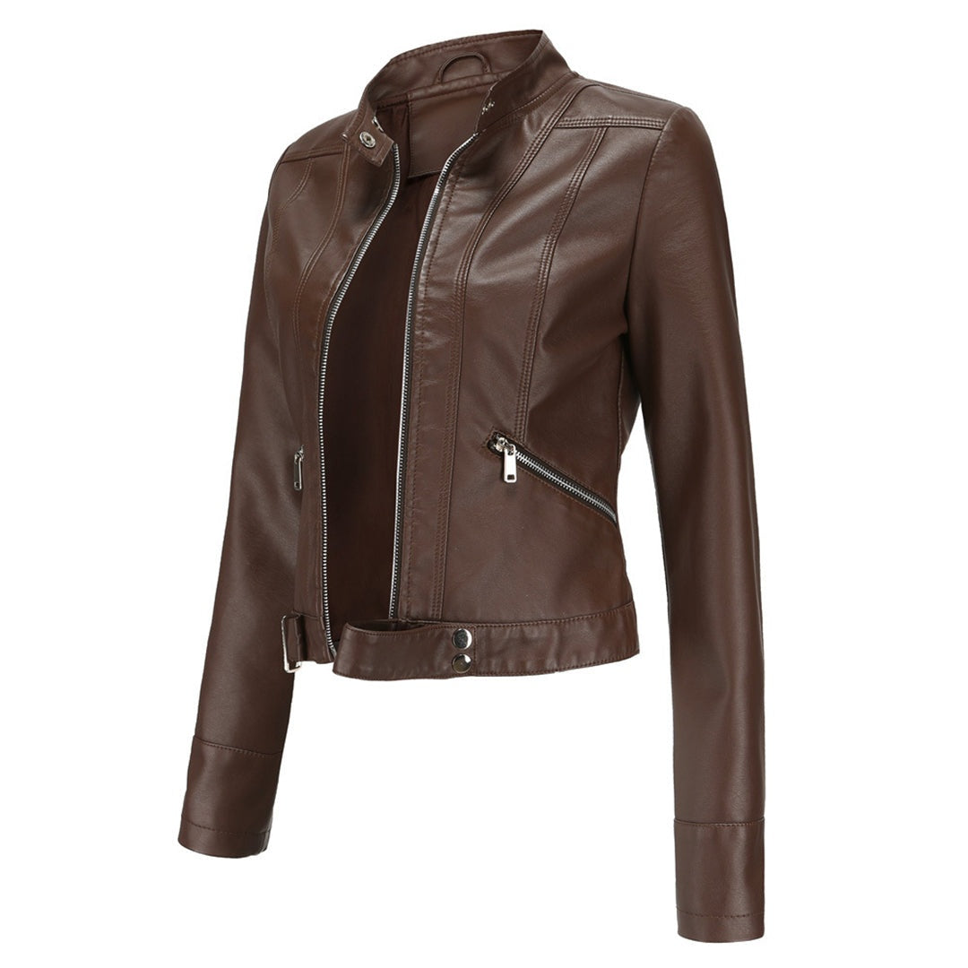 Leila™ | Cazadora biker de piel con cuello mao y cremallera