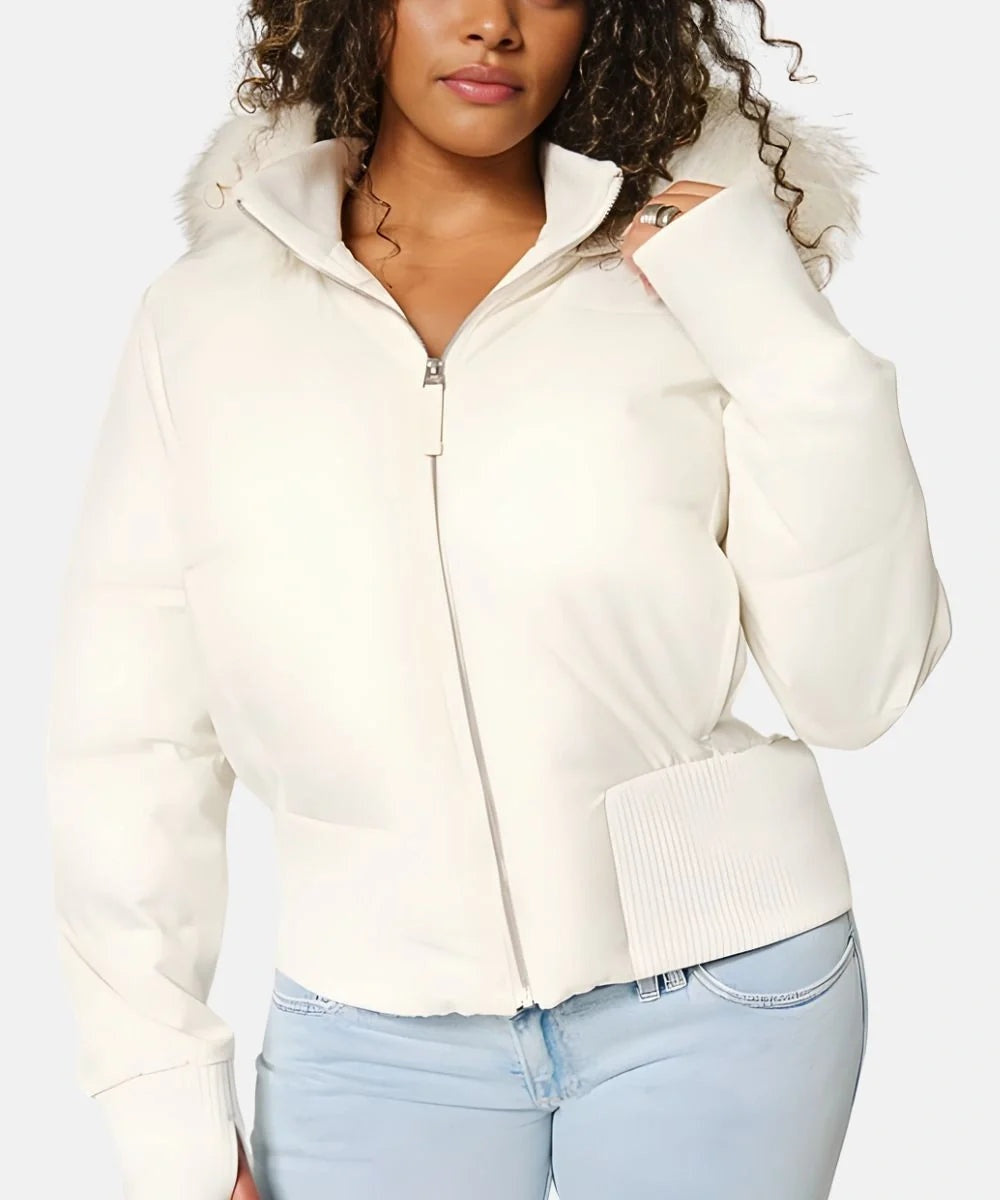 Ashley™ | Chaqueta acolchada con capucha de pelo sintético
