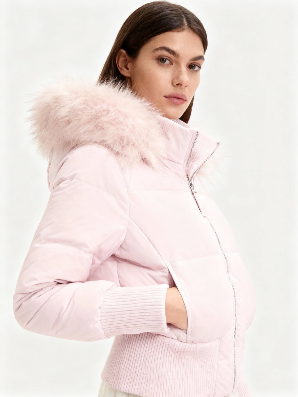 Ashley™ | Chaqueta acolchada con capucha de pelo sintético