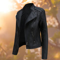 Celeste™ | Chaqueta motera de polipiel con detalle en hombros