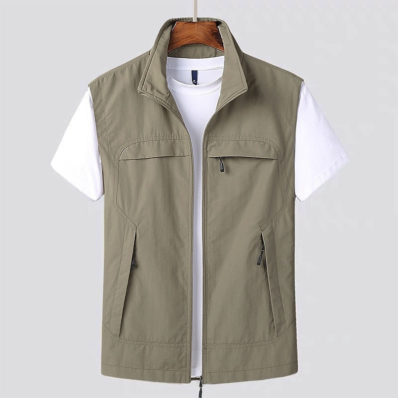 Nicholas™ | Chaleco ligero de hombre con cuello alto y bolsillos