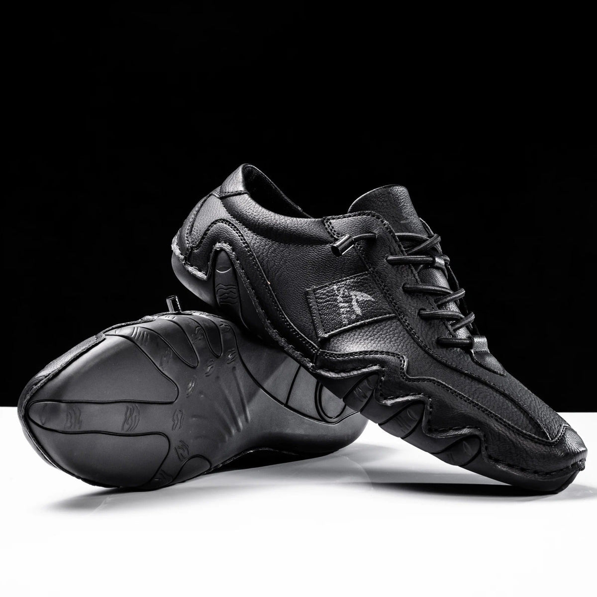 Isaac™ | Zapatos casual de piel con cordones y suela dentada
