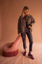 Amy™ | Chaqueta acolchada oversize de leopardo con botones
