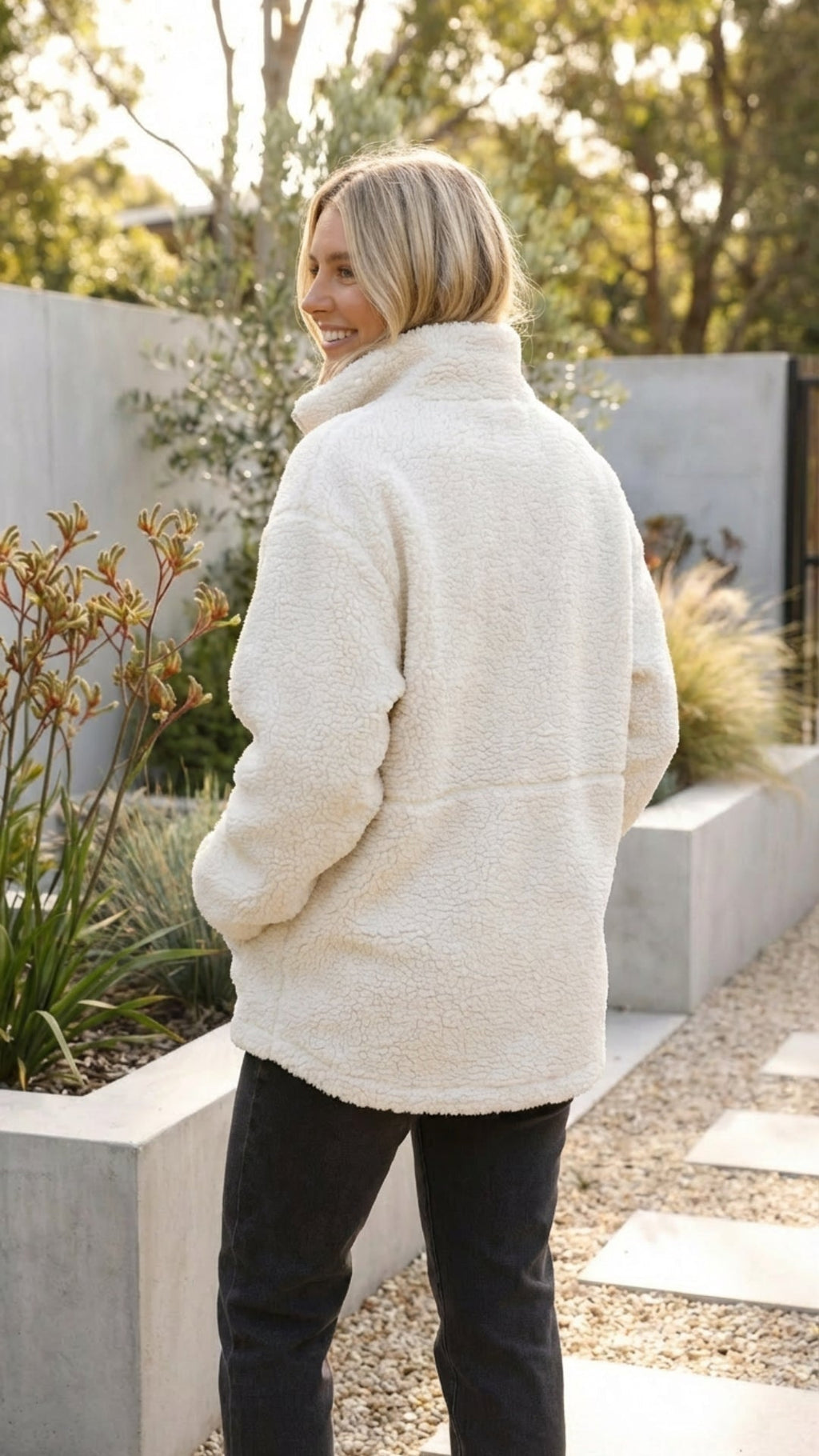 Addison™ | Chaqueta sherpa oversize con cremallera y cuello alto