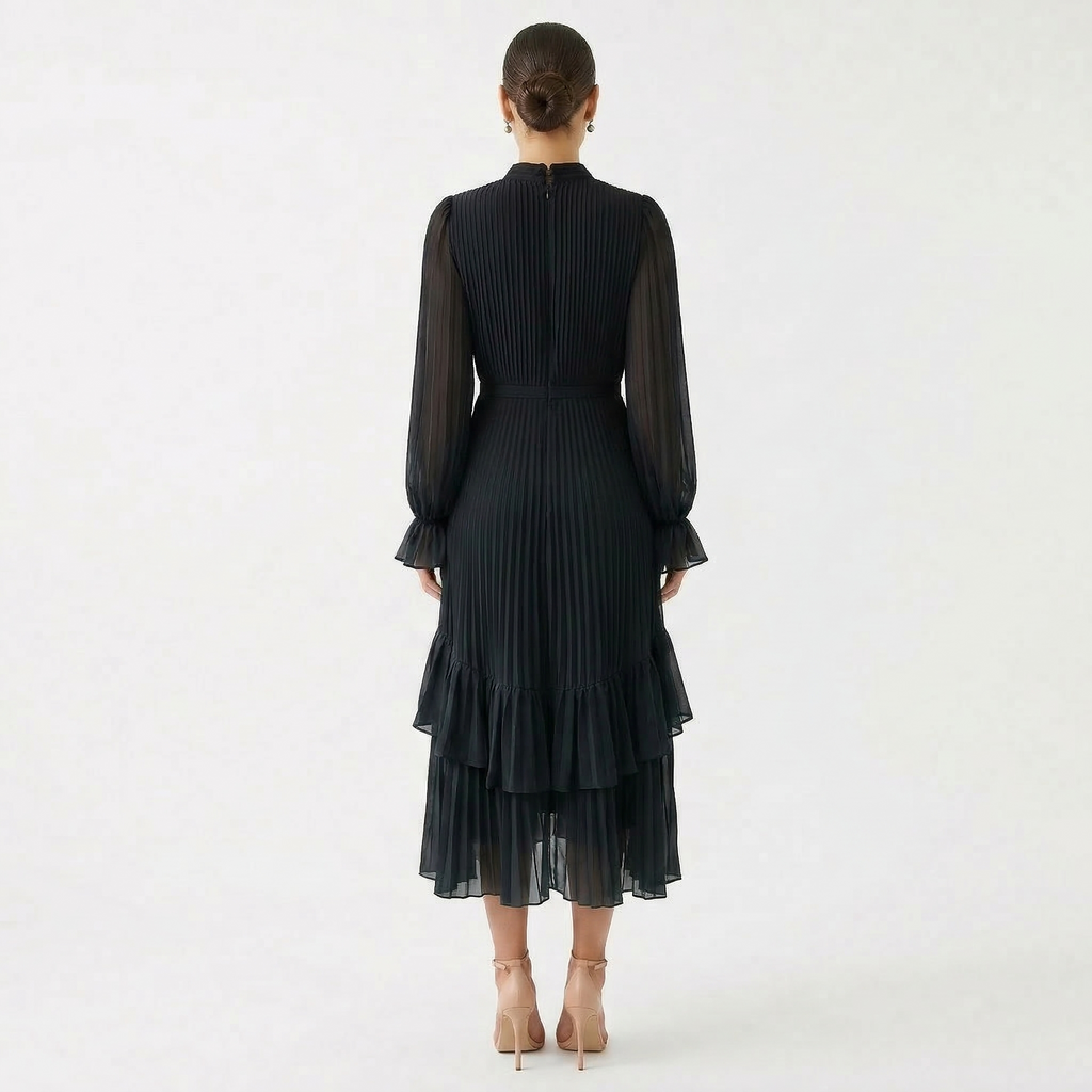 Gabriella™ | Vestido midi plisado con volantes y cuello alto