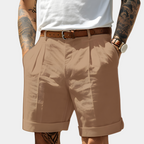 Marcus™ | Bermudas con pinzas y bajo vuelto