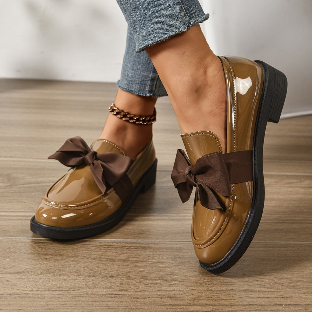 Brianna™ | Mocasines de charol con plataforma y lazo