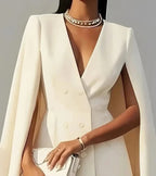 Phoebe™ | Vestido blazer corto con mangas capa y doble botonadura