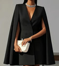 Phoebe™ | Vestido blazer corto con mangas capa y doble botonadura