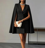 Phoebe™ | Vestido blazer corto con mangas capa y doble botonadura