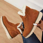 Alexa™ | Botas de invierno de ante con plataforma y forro de pelo