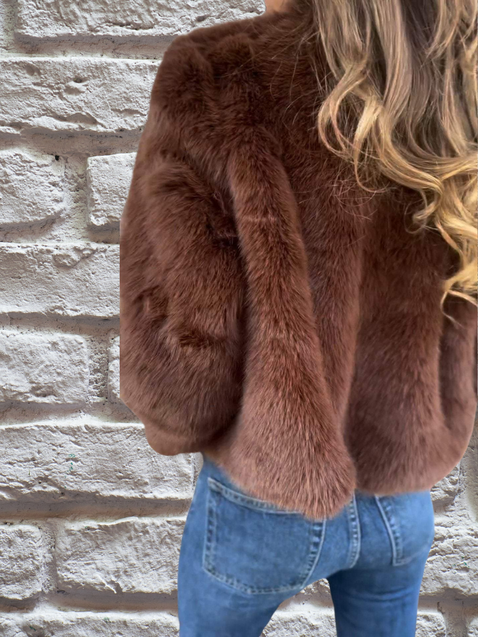 Mackenzie™ | Chaqueta corta de pelo sintético con cremallera