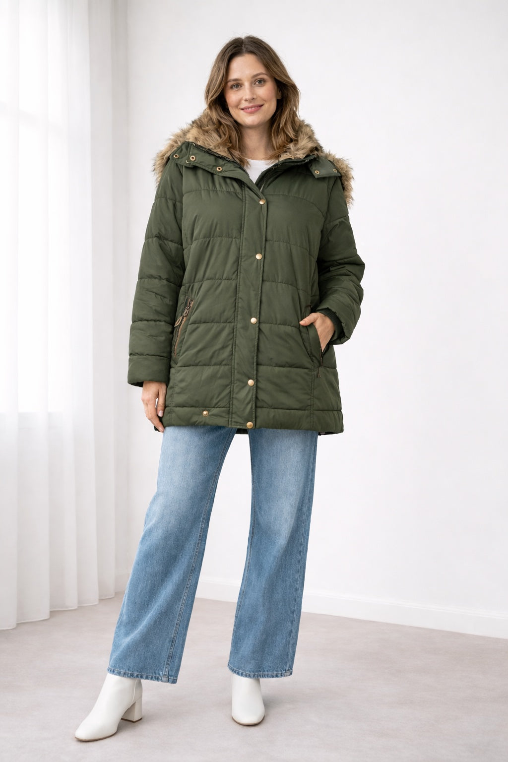 Melody™ | Abrigo acolchado oversize con capucha de pelo sintético