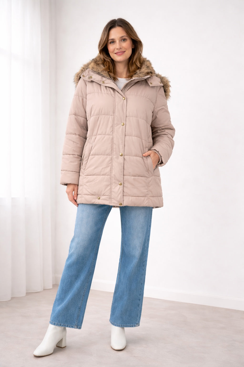 Melody™ | Abrigo acolchado oversize con capucha de pelo sintético