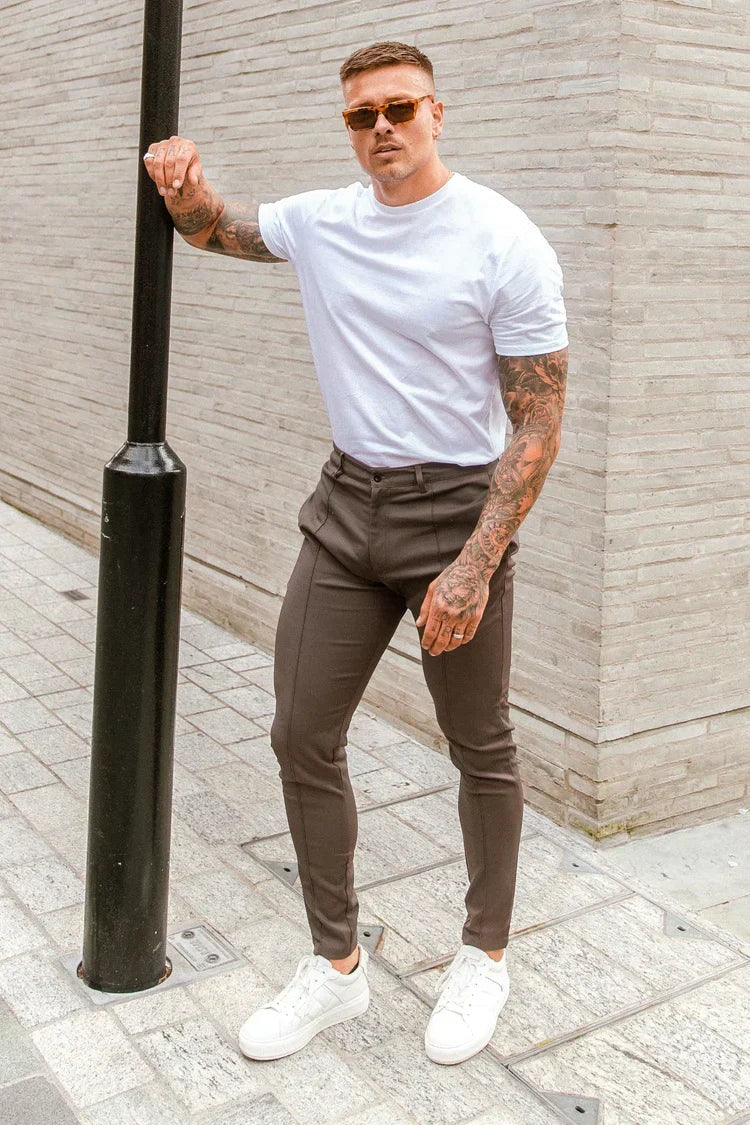 James™ | Pantalón chino slim tapered