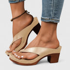 Andrea™ | Sandalias de dedo con tacón ancho