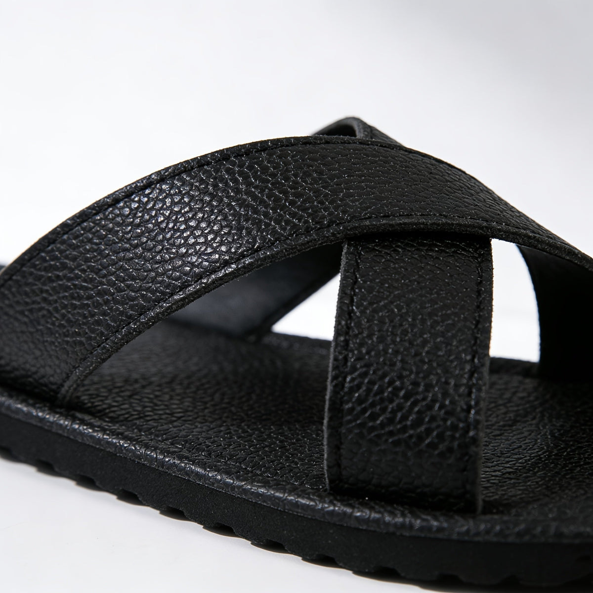 Jackson™ | Sandalias planas de tiras cruzadas slip-on