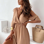 Greta™ | Vestido elegante con escote en V y abertura lateral
