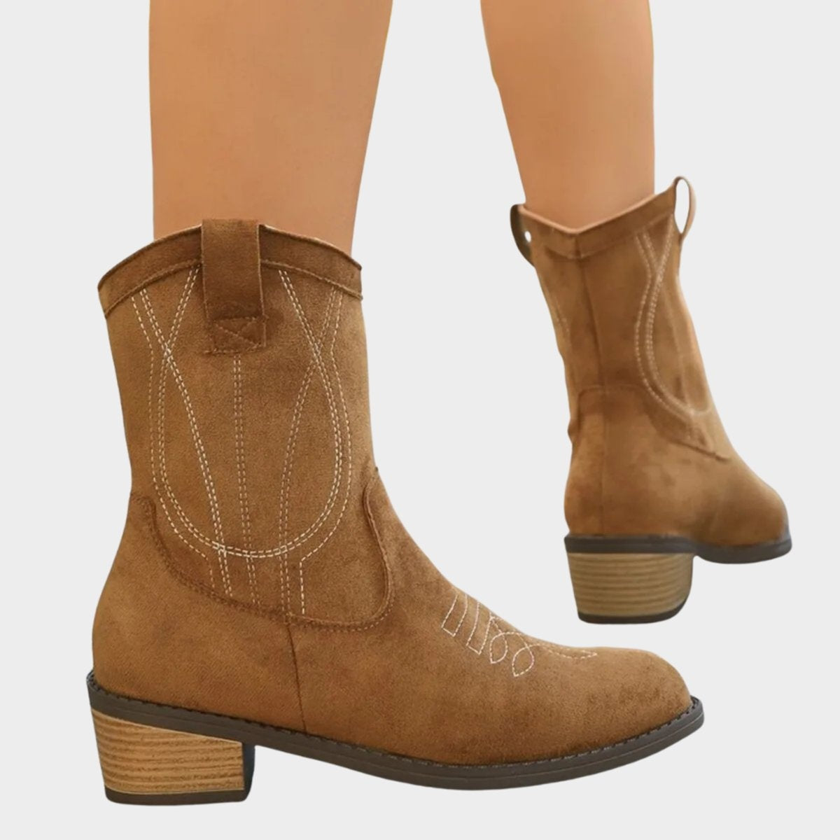 Vanessa™ | Botines camperos de ante con bordados y tacón ancho