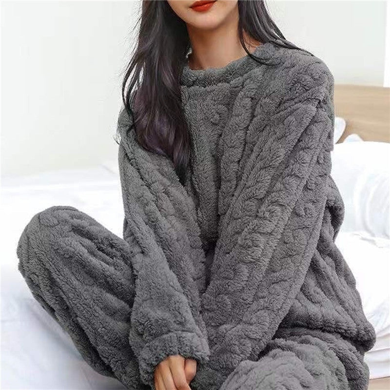 Hailey™ | Pijama de forro polar con cuello redondo