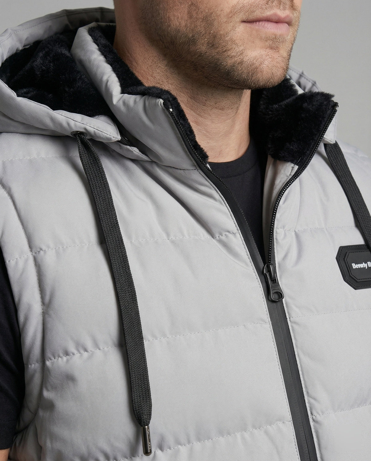Adrian™ | Chaleco acolchado con capucha sin mangas