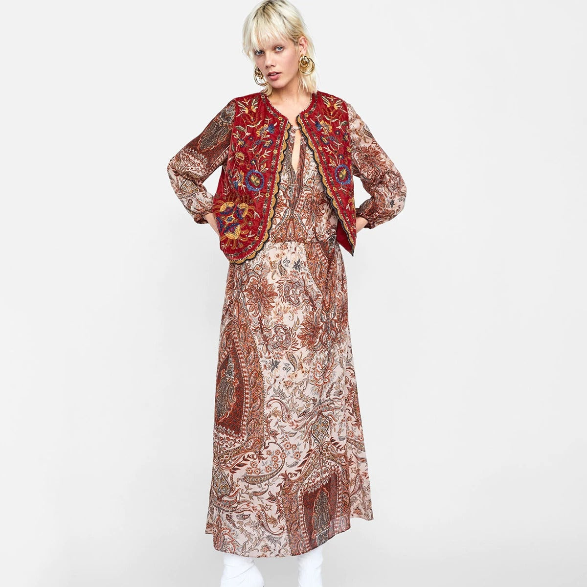 Abigail™ | Chaleco largo boho con estampado paisley y cuello de pico