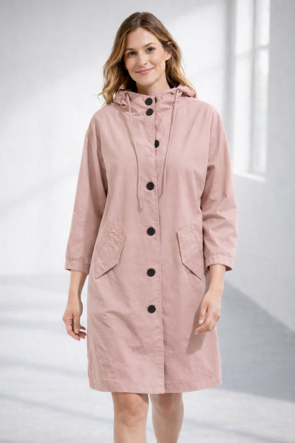 Isla™ | Chaqueta ligera con capucha y manga tres cuartos