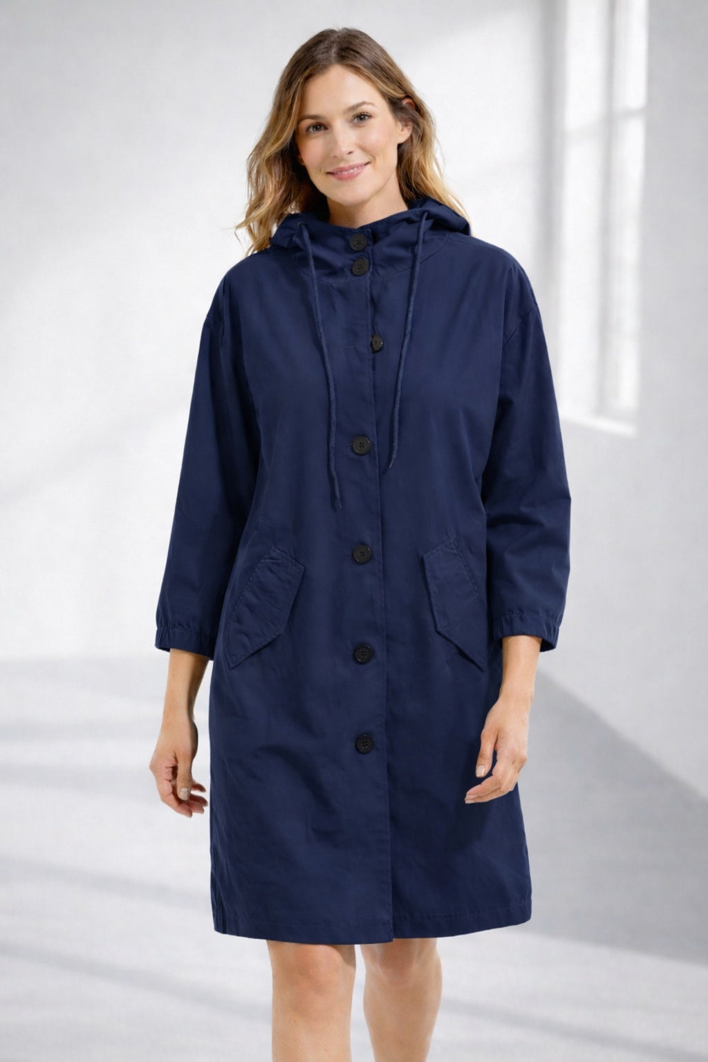 Isla™ | Chaqueta ligera con capucha y manga tres cuartos