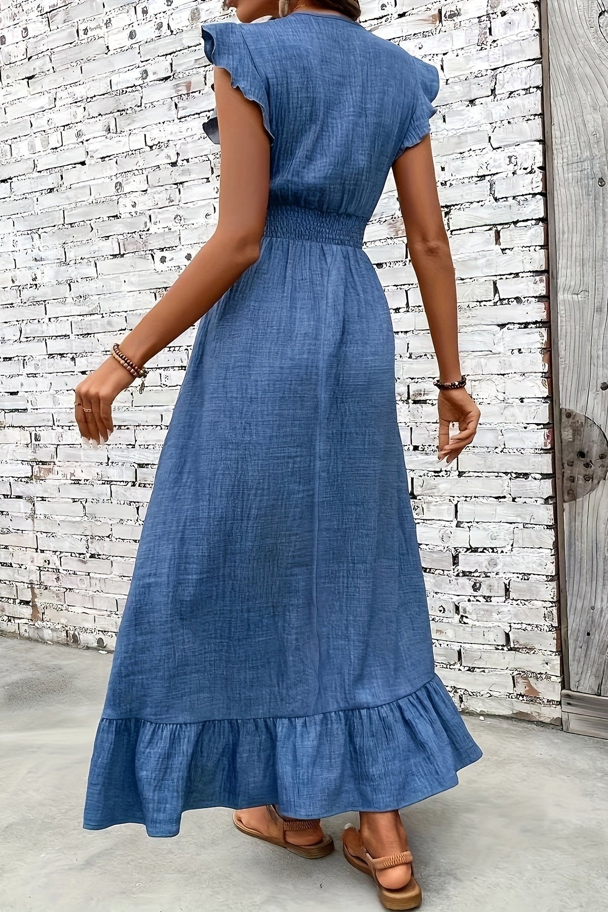 Madeline™ | Vestido largo con volantes, escote en V y cintura fruncida