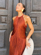 Brianna™ | Vestido largo de fiesta con flecos y cuello halter