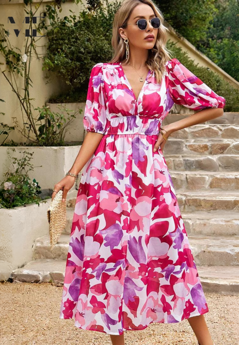 Annabelle™ | Vestido midi floral de invitada con escote de pico